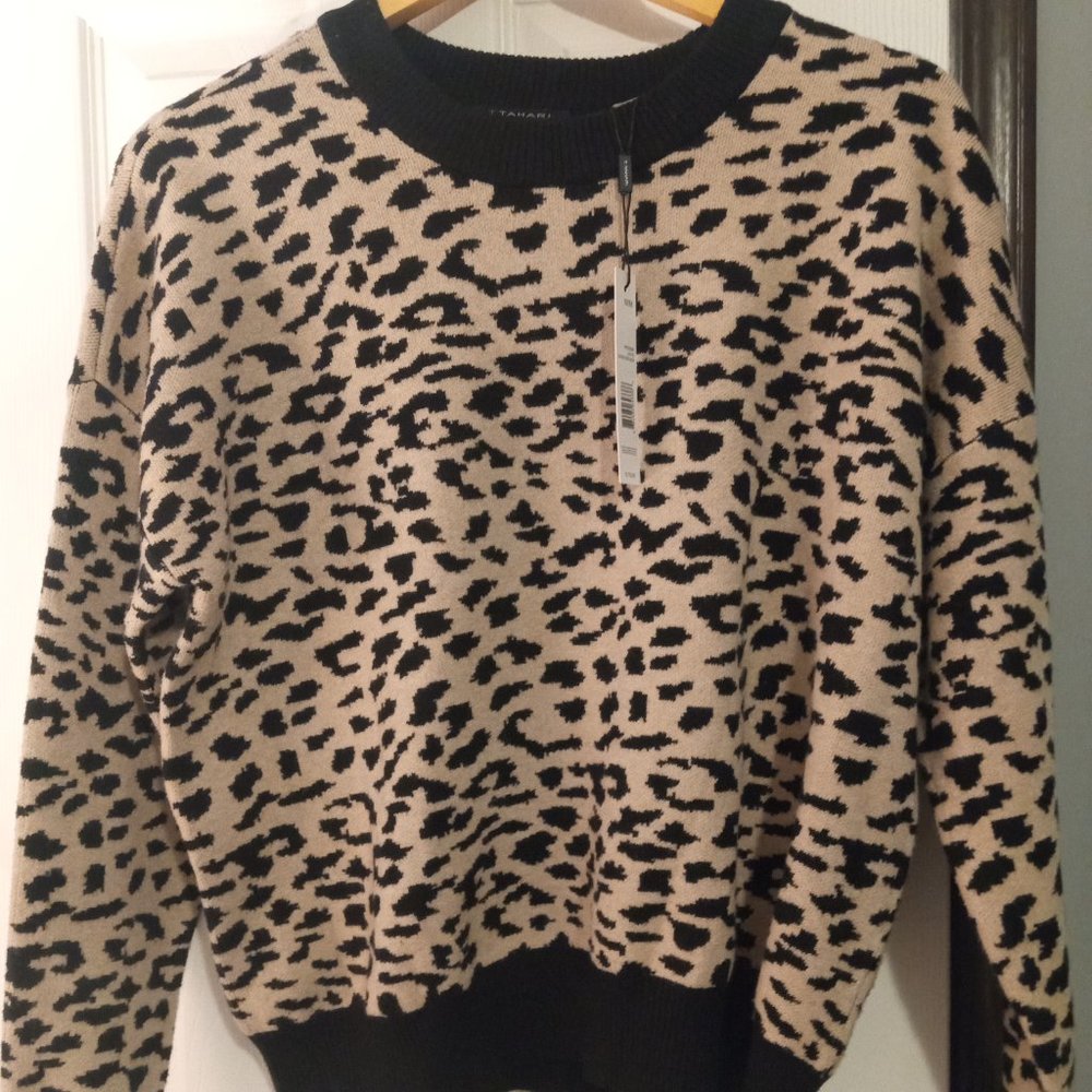 Tehari Leopard Print Sweater Super Soft NWT